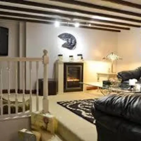 Oakwood Escape Indoor Pool Apartman *